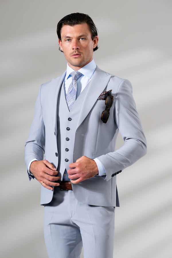 'Tusk' 3-Piece Suit