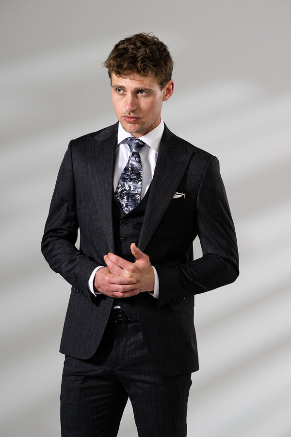 'Silas' 3-Piece Suit