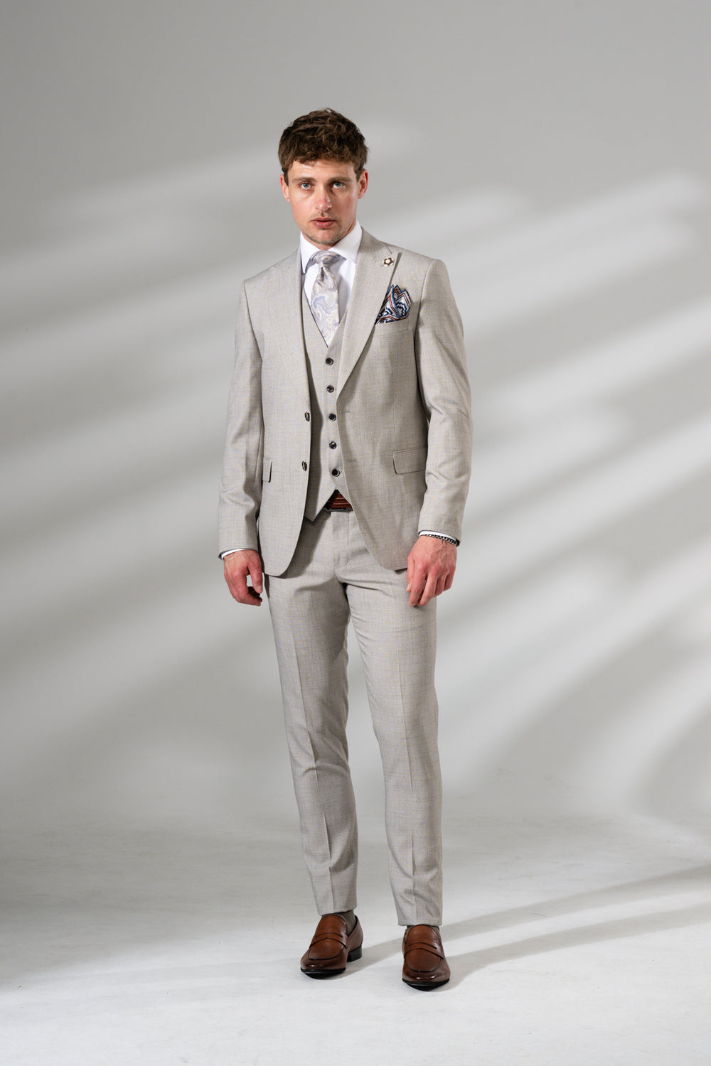 'Victor' 3-Piece Suit