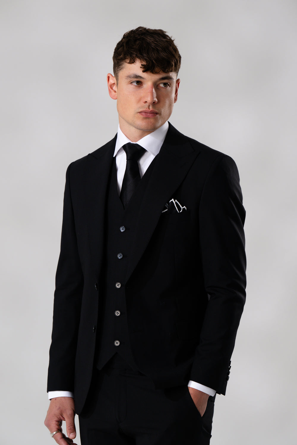 'Bel-Air' 3-Piece Suit