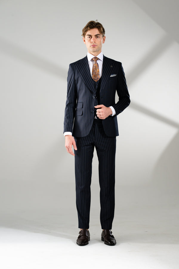 'Jacob' 3-Piece Suit