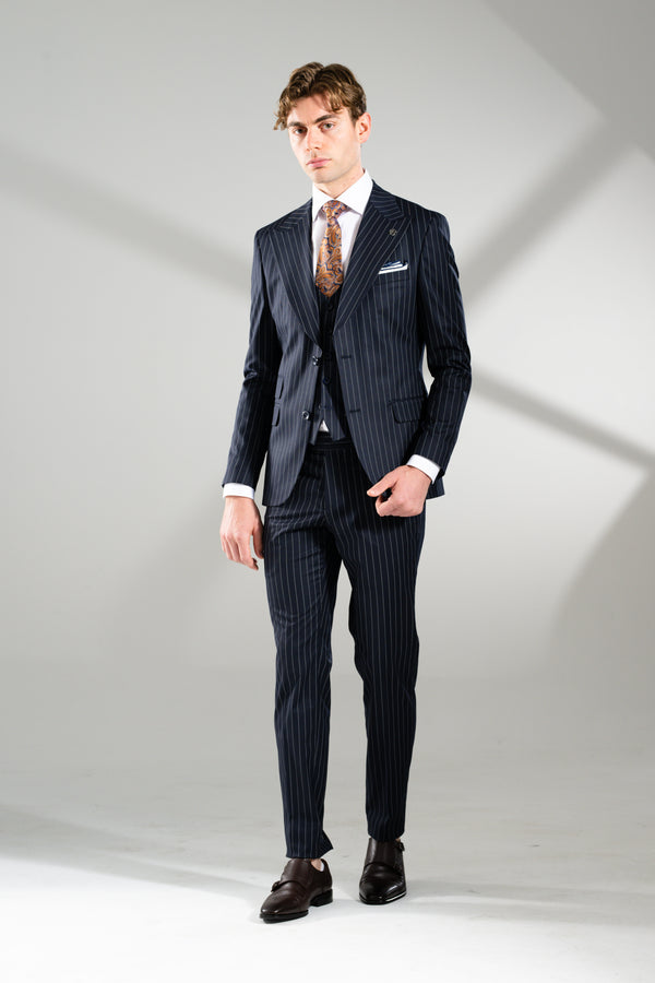 'Jacob' 3-Piece Suit