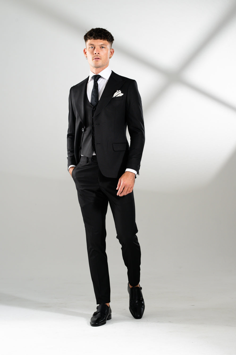 'Zoro' 3-Piece Suit